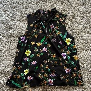Women H&M blouse, size medium, floral
